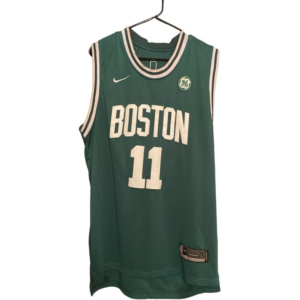 Nike Boston Celtics Kyrie Irving jersey size L​